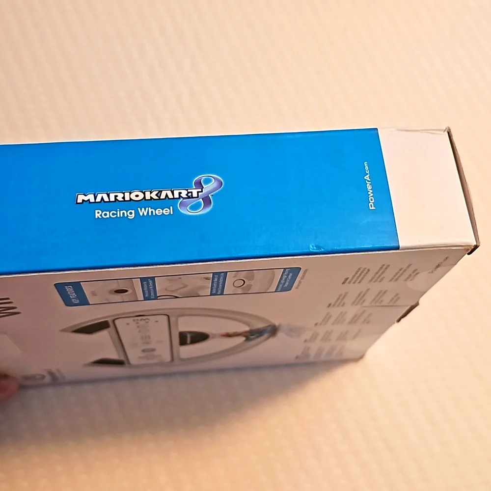 Mario Kart 8 Edition - Power A - Wii U Racing Wheel *NEW SEALED